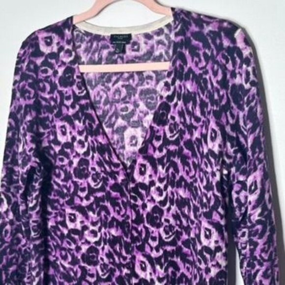 Talbots Italian Merino Wool V-Neck 3/4 Sleeve Leopard Button Cardigan Womens LP - Picture 3 of 8